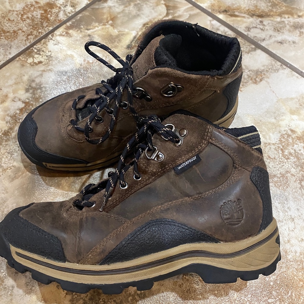 Boys Timberland Hunting Boots Size 3.5